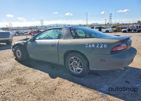 1994 Chevrolet Camaro Z28 z USA, uszkodzony, nr VIN 2G1FP22PXR2143537